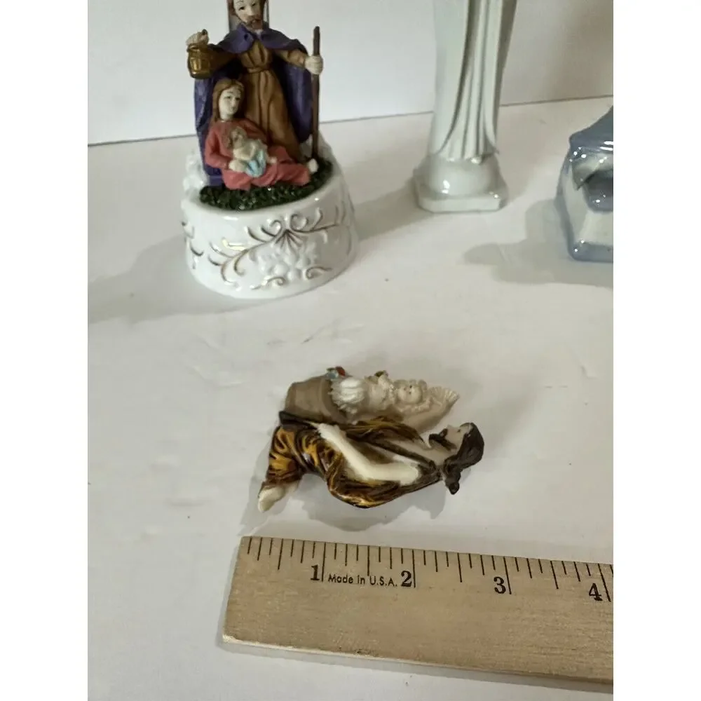 Lot Of 4 Religious Figures Praying Madonna Glazed Pigeons Joseph Mary Jesus READ